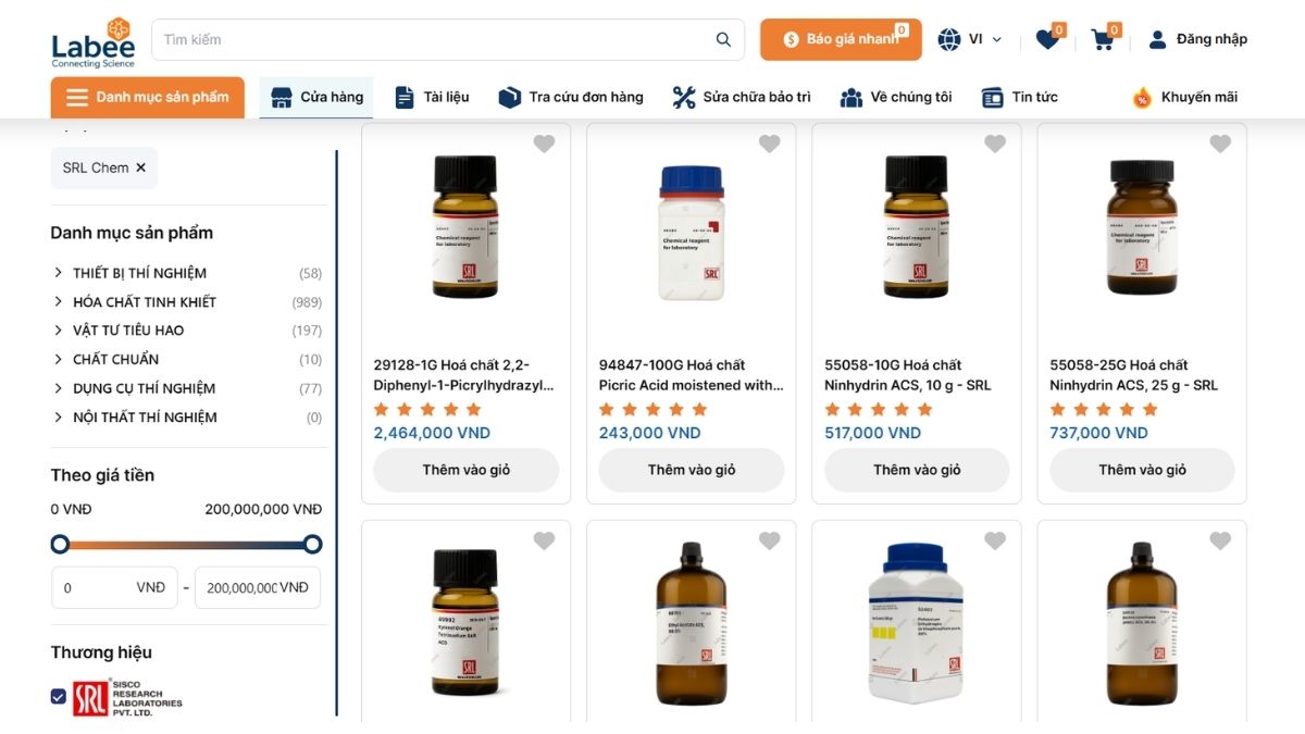 Giao diện màn hình máy tính hiển thị website Labee.vn với thanh tìm kiếm hóa chất SRL thông minh